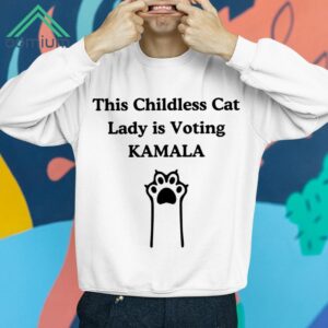 This Childless Cat Lady is Voting Kamala Harris