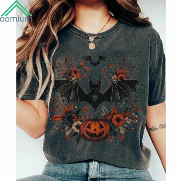 Halloween Scary Bats And Pumpkins Crew Neck Shirt