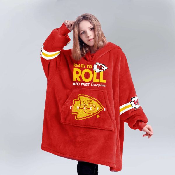 Chief Ready To Roll Mahomes 15 Football Unisex Blanket Hoodie 5